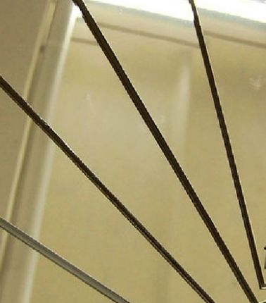 Резка зеркального пластика Резка зеркального пластика